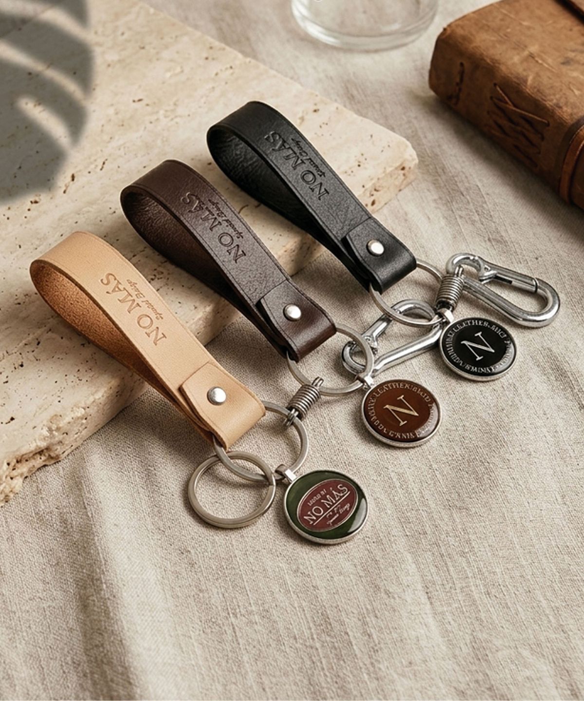노마스(NO MAS) KEY RING Vol.24