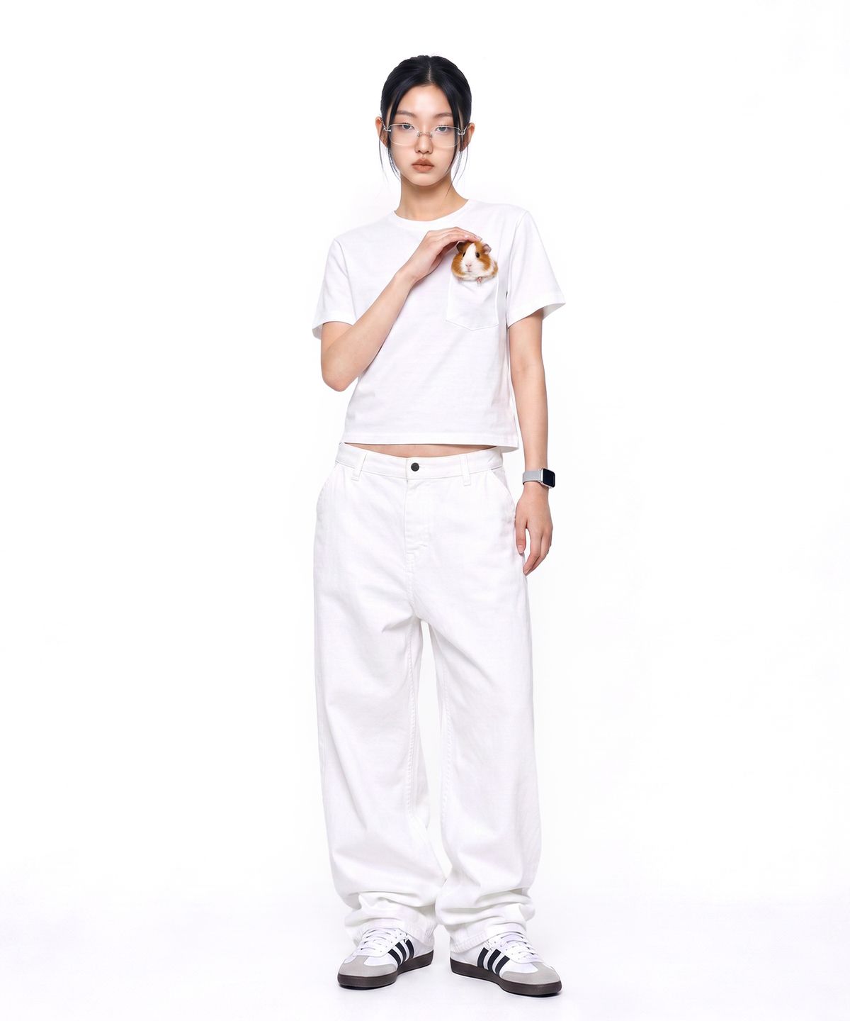 씨웨어 바이 더 지니어스(C WEAR BY THE GENIUS) 포켓 오버사이즈 크롭 티셔츠 화이트