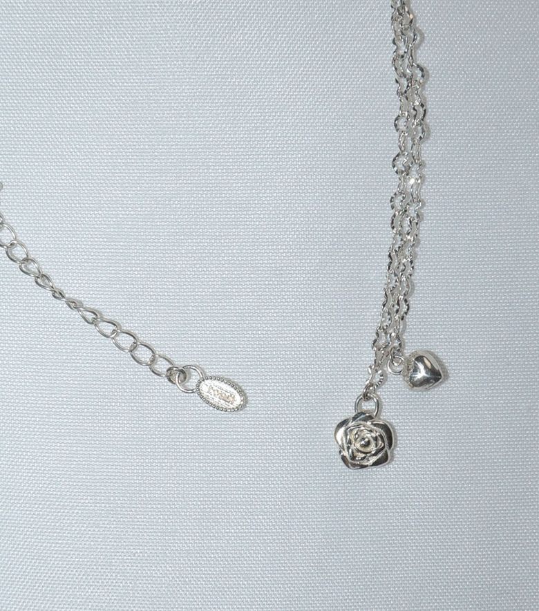 lovely rose. rose heart chain necklace
