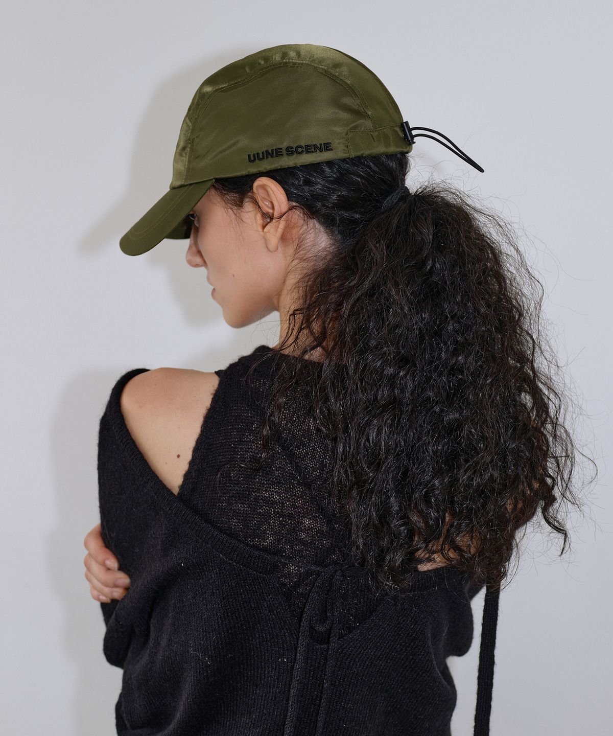 우네씬(UUNE SCENE) Unisex Nylon String Cap_Khaki