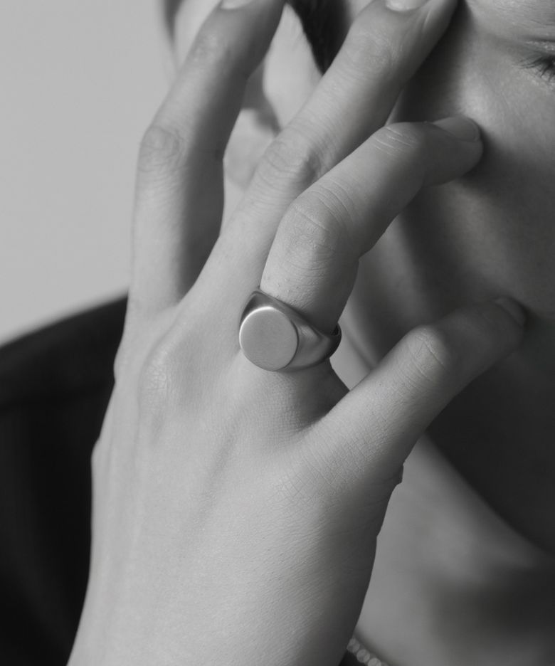 빈티지 서클 시그넷 반지 Vintage Circle Signet Ring [Stainless]