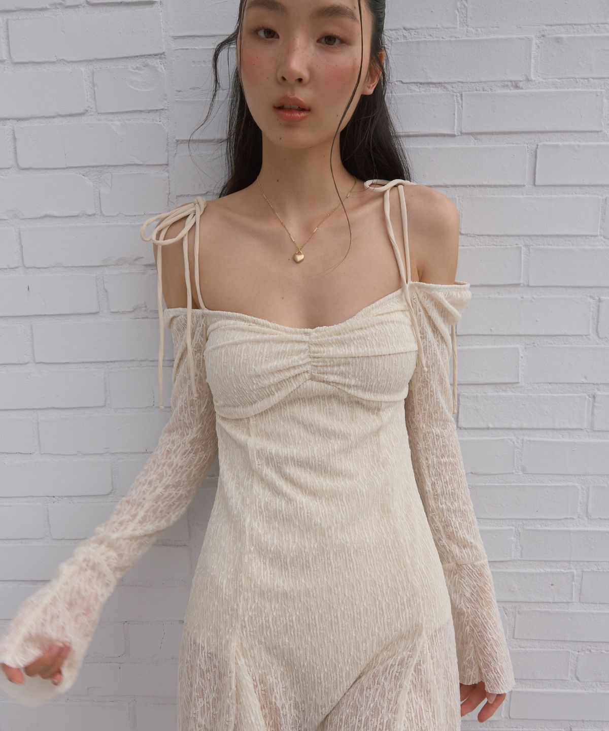 어거스트웨이브(AUGUSTWAVE) Pearl Veil Swim Dress