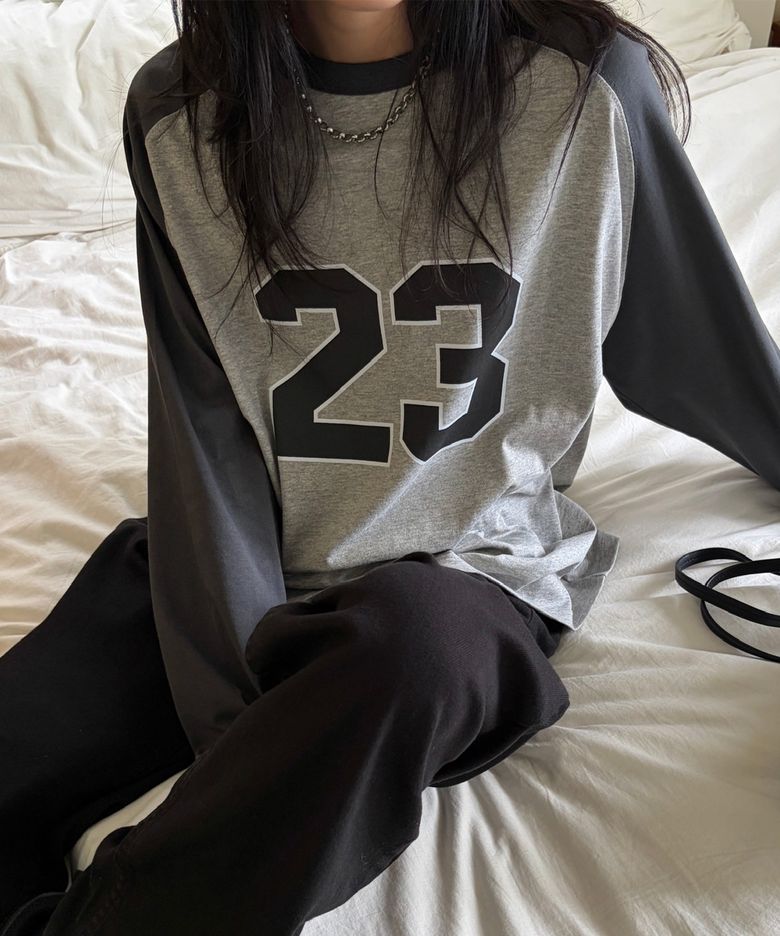[브랜드위크 20%쿠폰] 50s RAGLAN GRAPHIC T-SHIRT_CHARCOAL