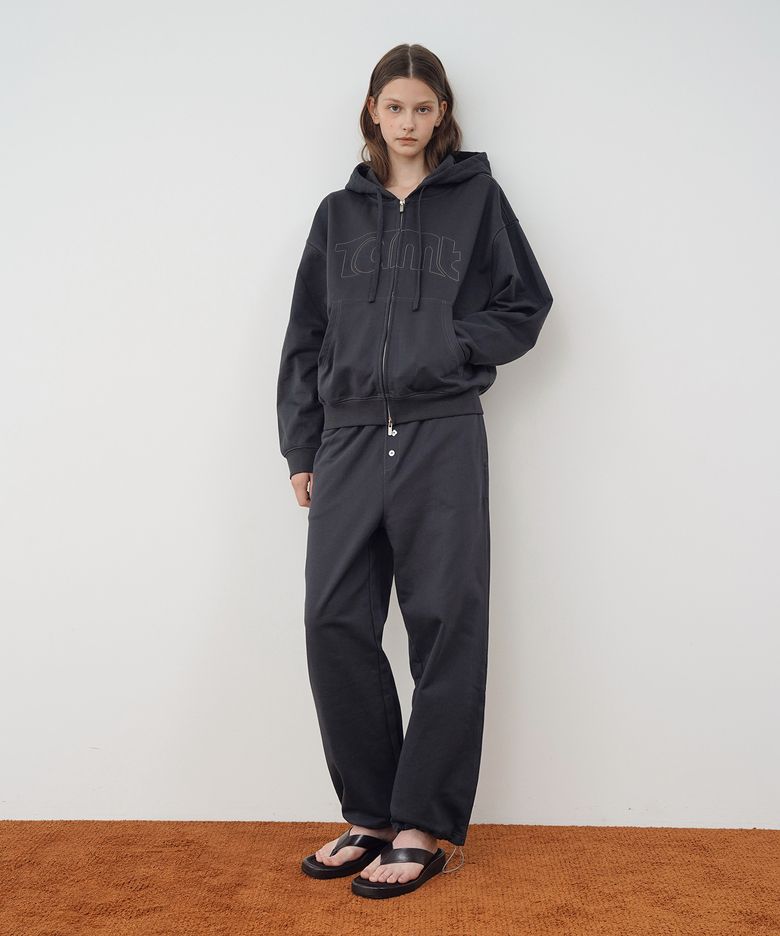 [브랜드위크 20%쿠폰] TT LOGO SWEATPANTS_CHARCOAL