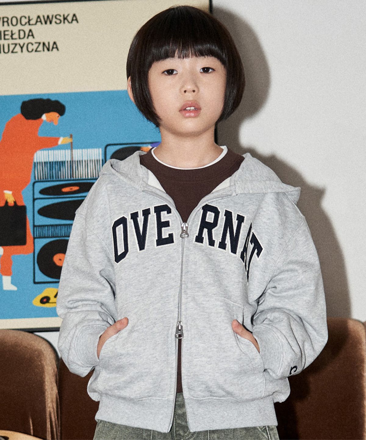 커버낫 키즈(COVERNAT KIDS) 오버핏 아치로고 후드집업 멜란지그레이 CK2603HZ10MG