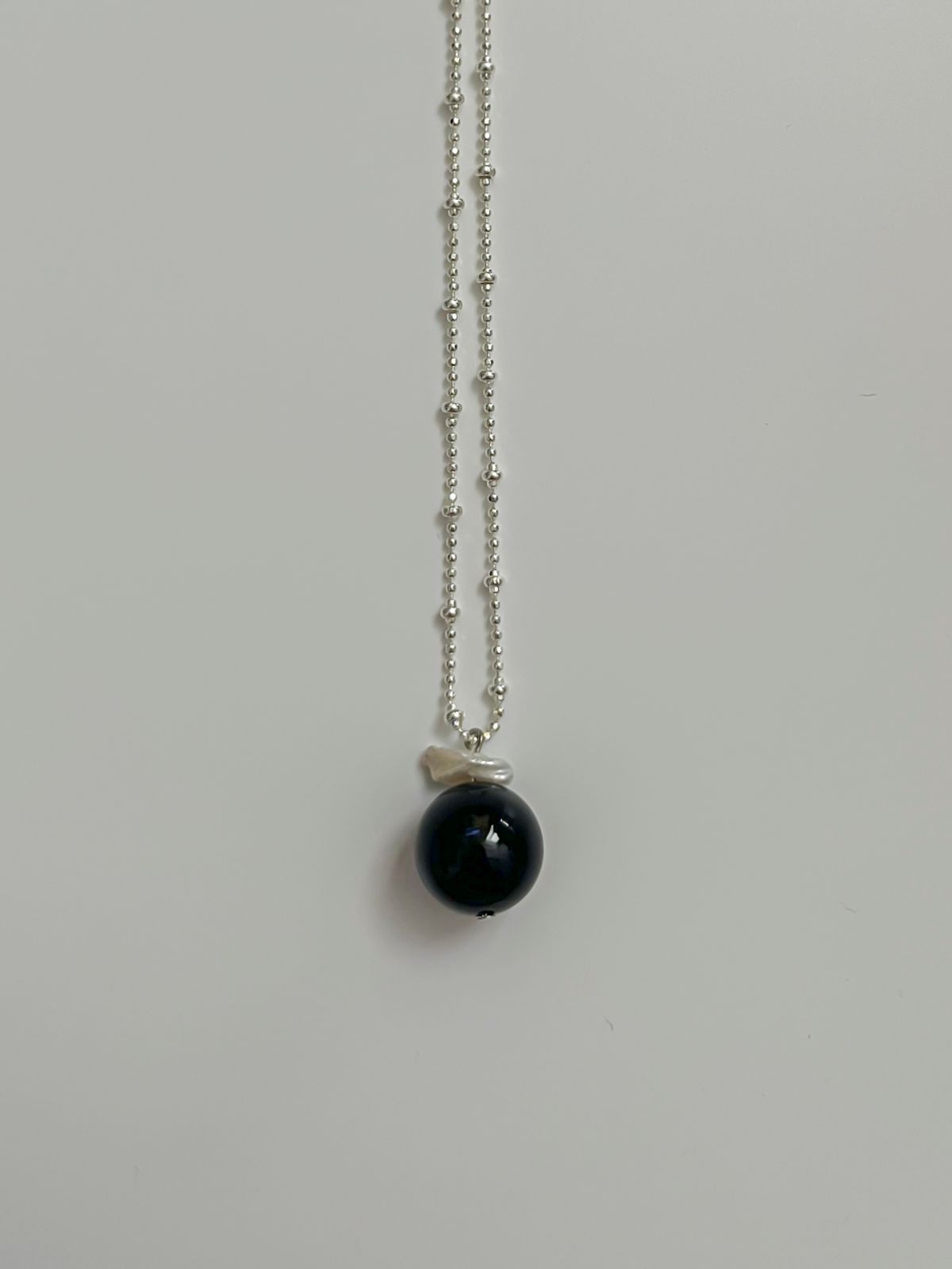 소수(SOSOO) Onyx n Pearl Layered Necklace