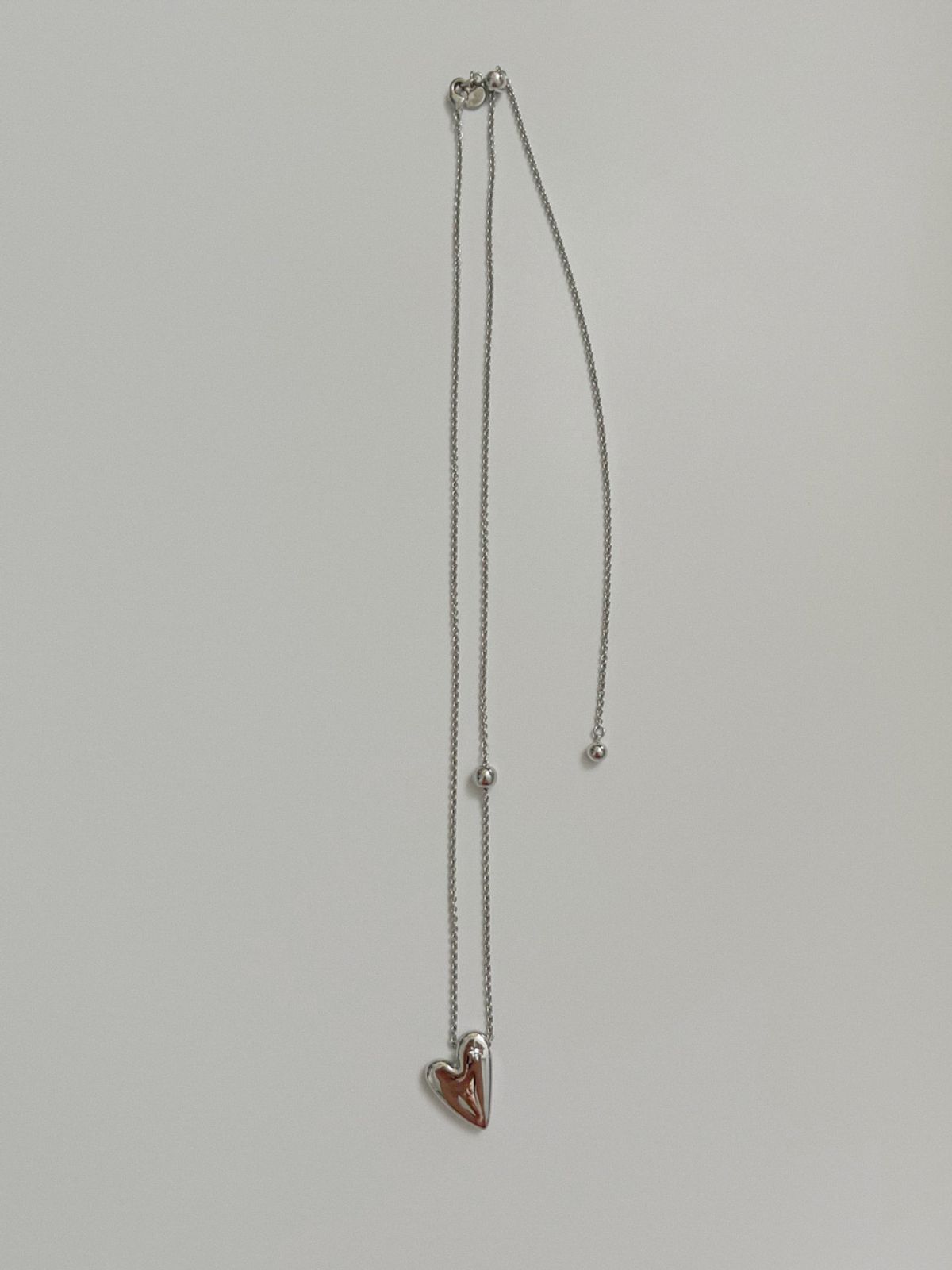 소수(SOSOO) Bold Heart Crystal Necklace