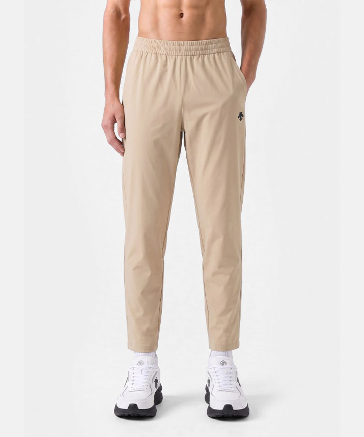 데상트(DESCENTE) 남성 액티브핏 우븐 팬츠 베이지 SR321UPT75