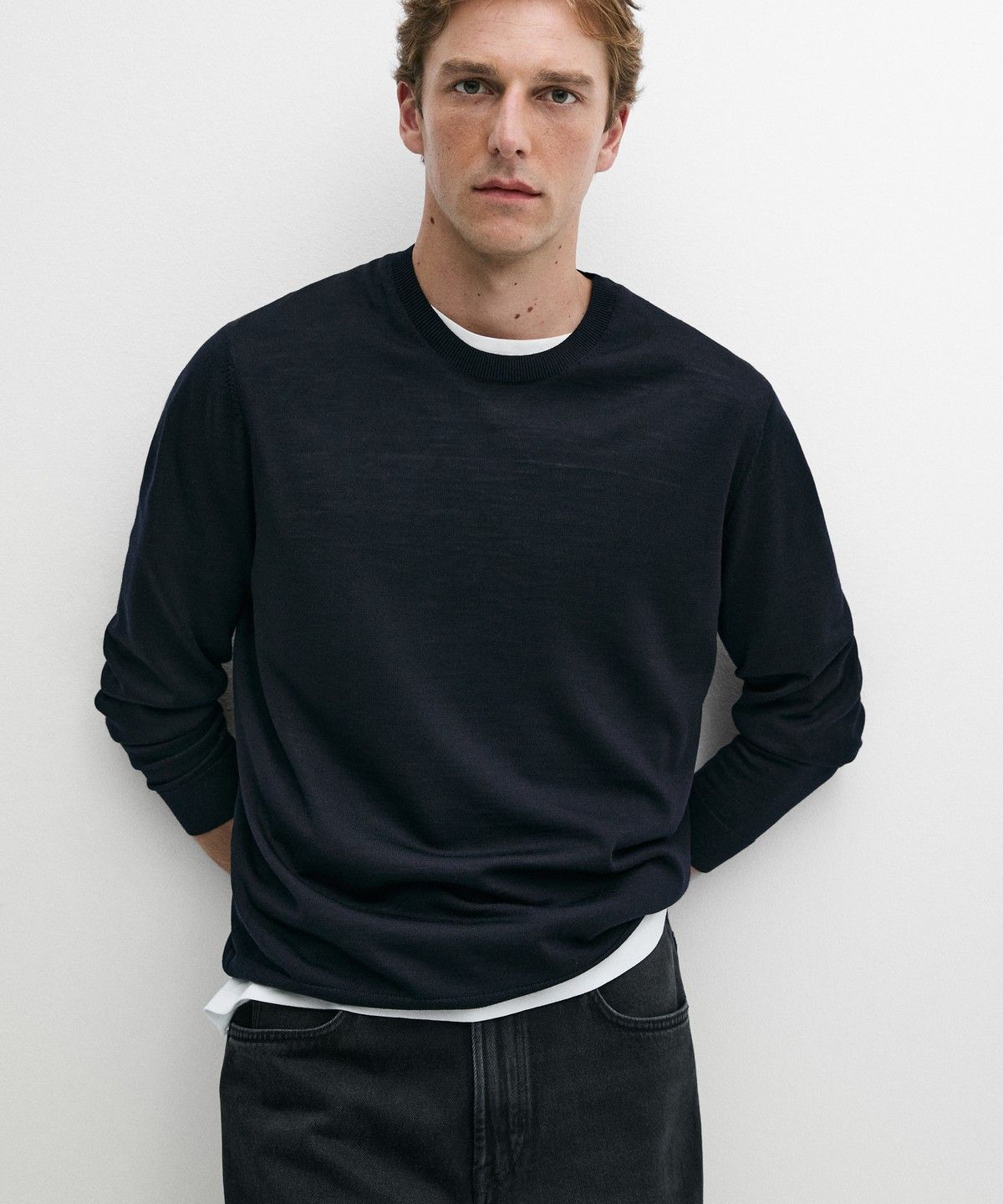 마시모두띠(MASSIMO DUTTI) 100% 메리노 울 라운드넥 니트 스웨터