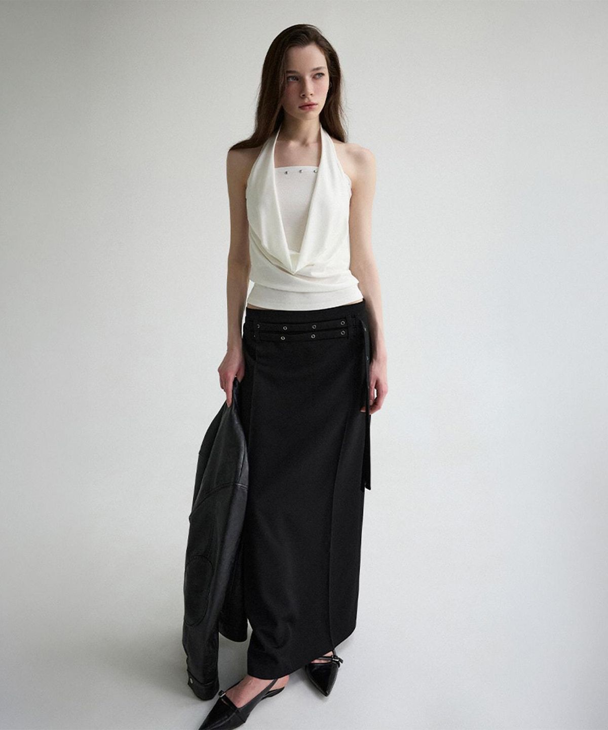 미쏘(MIXXO) 디자인 홀터 나시_MIWHNG92SS