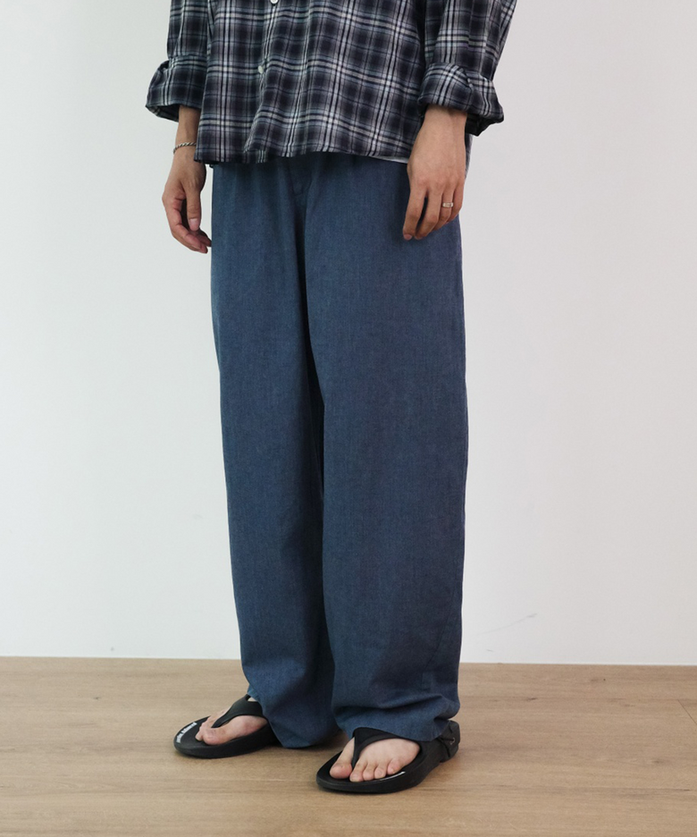 CHAMBRAY EASY PANTS [BLUE]