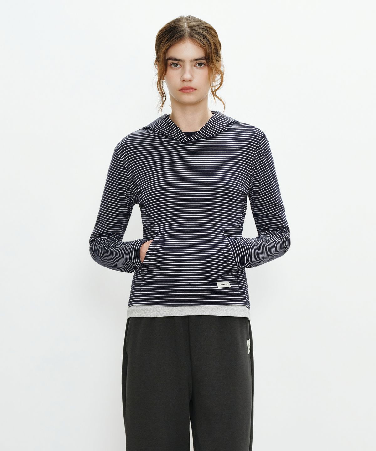마리떼 프랑소와 저버(MARITHÉ + FRANҪOIS GIRBAUD) W BASIC HOODIE LONG SLEEVE navy stripe