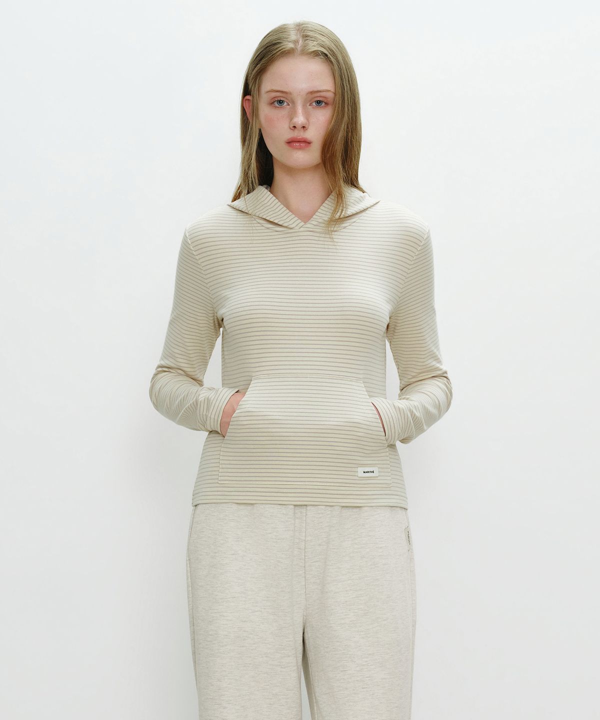 마리떼 프랑소와 저버(MARITHÉ + FRANҪOIS GIRBAUD) W BASIC HOODIE LONG SLEEVE butter