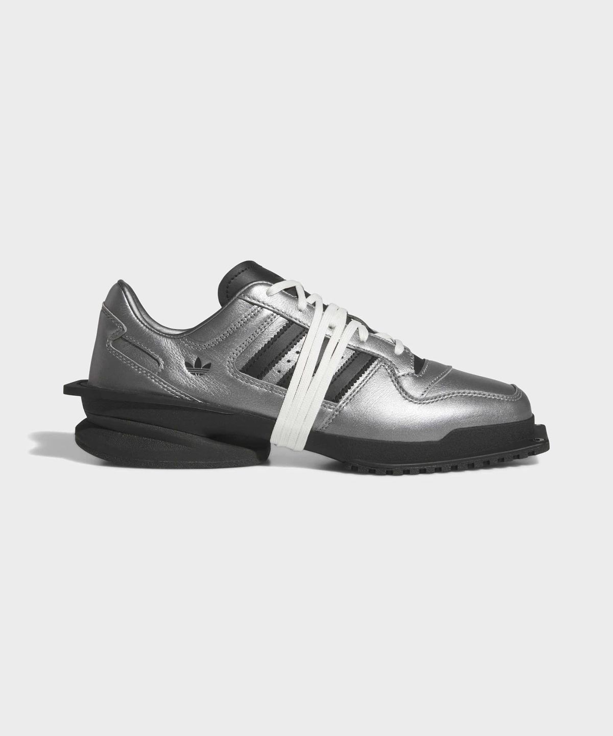 아디다스(ADIDAS) 포럼 SQ - 아이언메탈릭:블랙 / KK1596