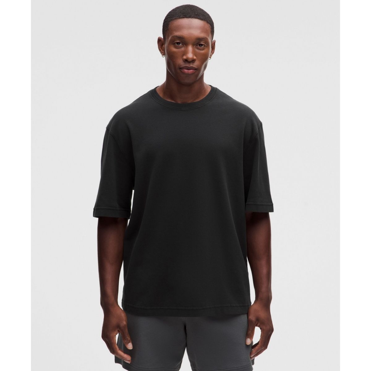룰루레몬(LULULEMON) 피케 퍼포머 릴랙스드 티셔츠  BLK