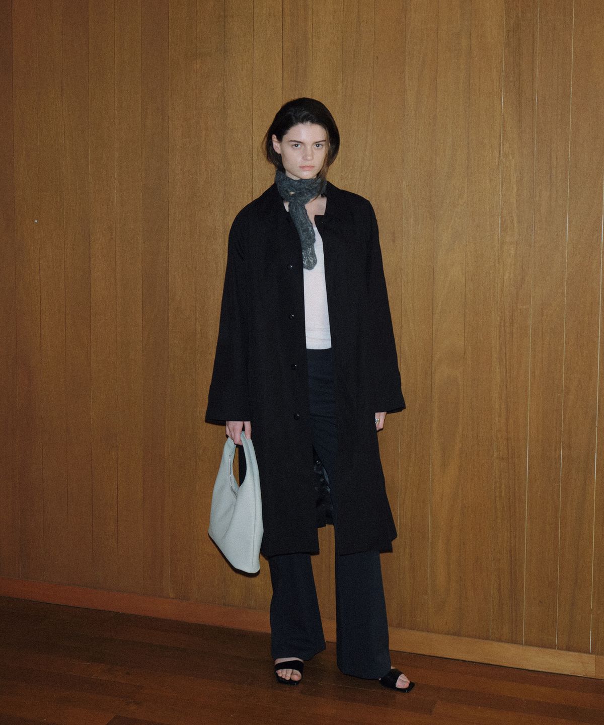 108파운드(108POUND) Cove Raglan Trench Coat_Black
