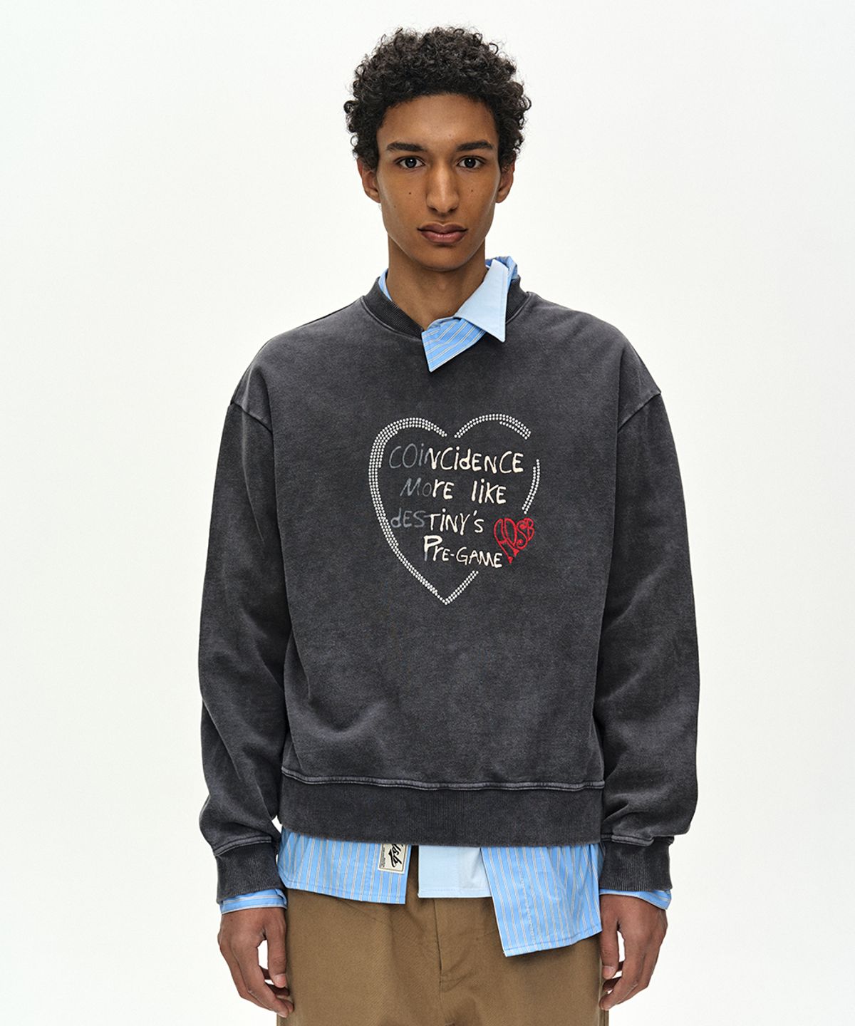 앤더슨벨(ADSB ANDERSSON BELL) (ESSENTIAL) UNISEX HEART FIX SWEATSHIRT (CHARCOAL)