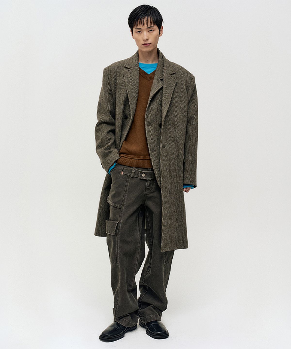앤더슨벨(ADSB ANDERSSON BELL) BELT LAYERED CARGO WIDE-LEG JEANS (KHAKI)