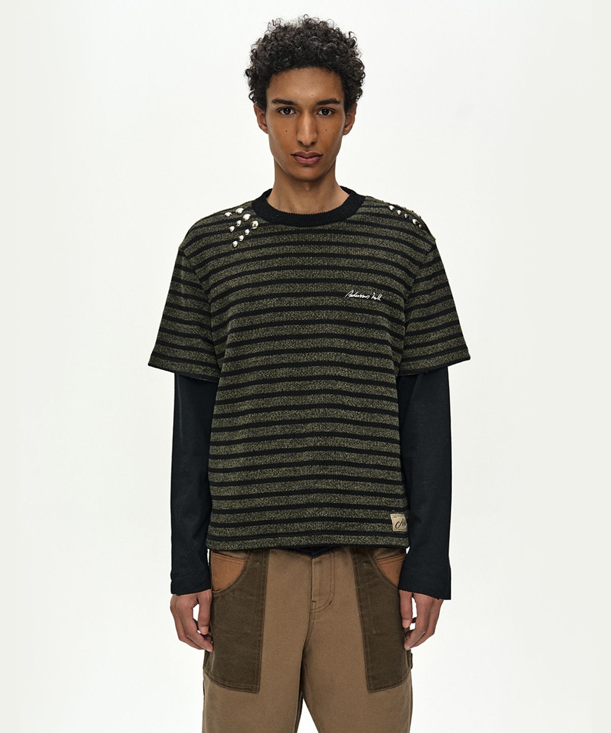 앤더슨벨(ADSB ANDERSSON BELL) UNISEX STUDDED STRIPE LAYERED SWEATER (BLACK)