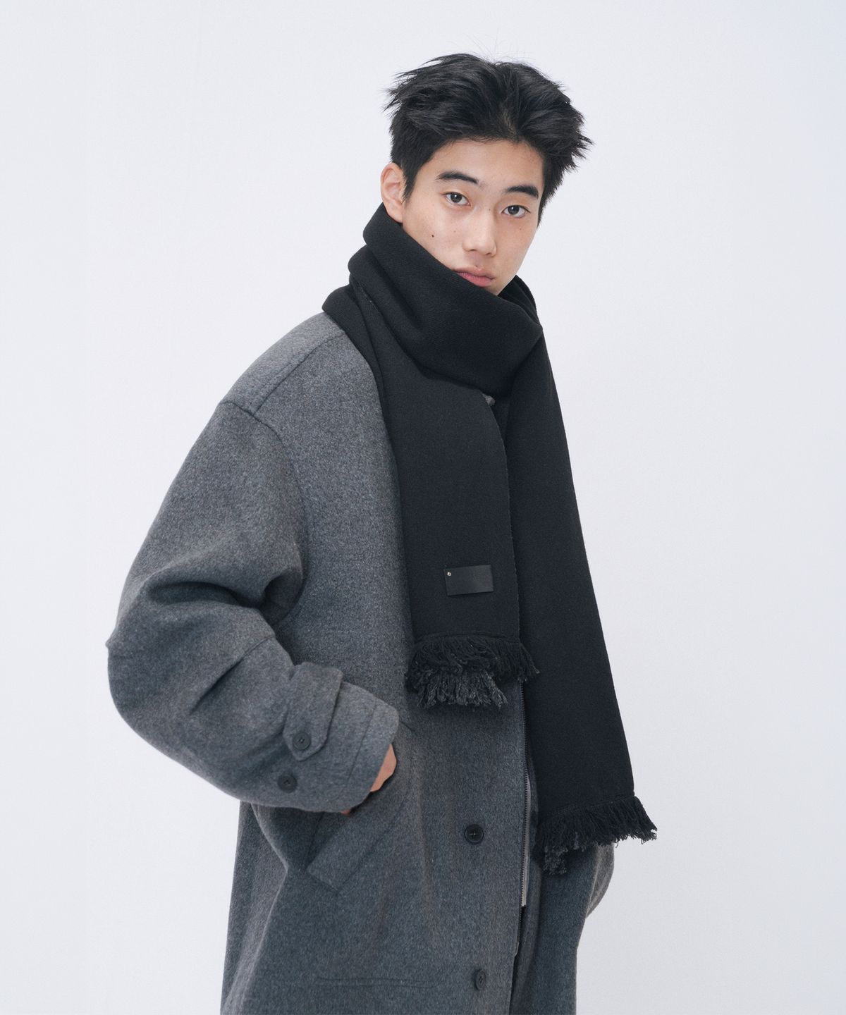 미세키서울 맨(MISEKISEOUL MEN) Two tone tassel muffler BLACK