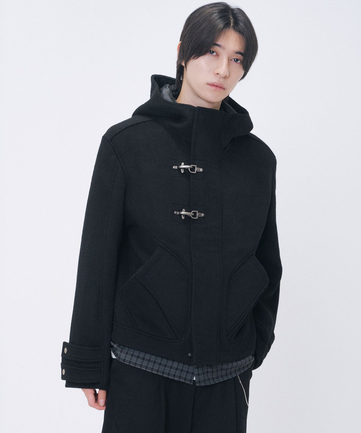 미세키서울 맨(MISEKISEOUL MEN) Fireman clasp hoodie short coat BLACK