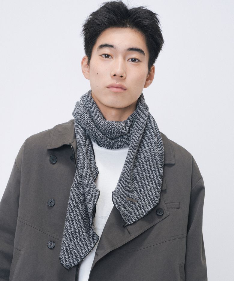 Mixed texture scarf BLACK