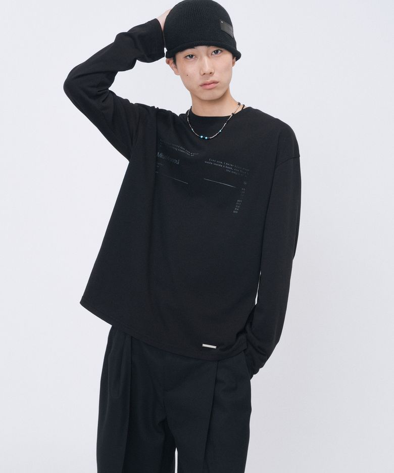 Typo layout long sleeve BLACK