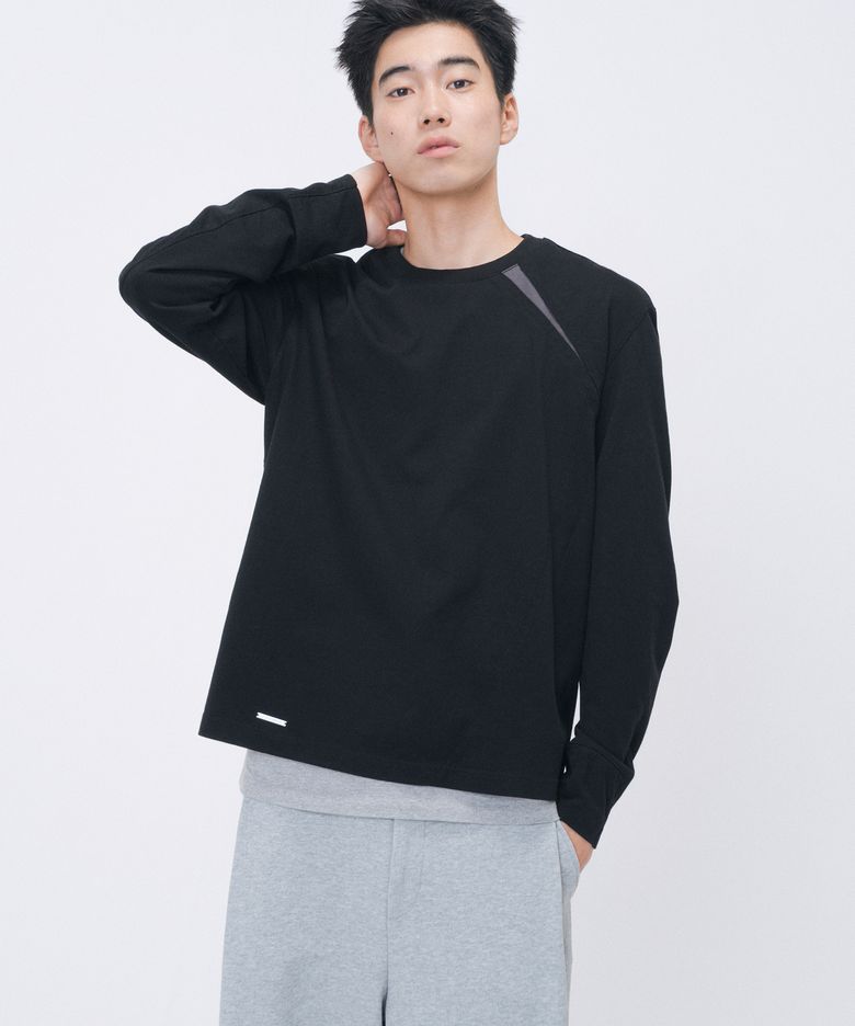 Curved panel contrast long sleeve BLACK