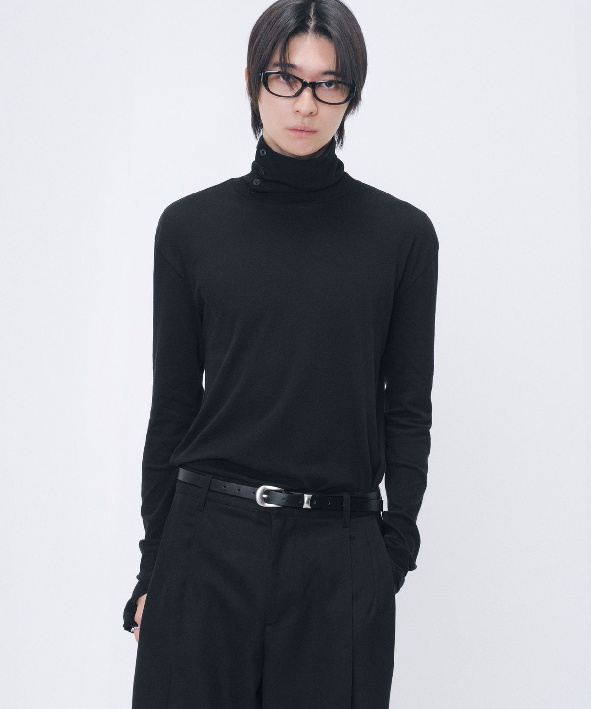 미세키서울 맨(MISEKISEOUL MEN) Drape neck long sleeve BLACK