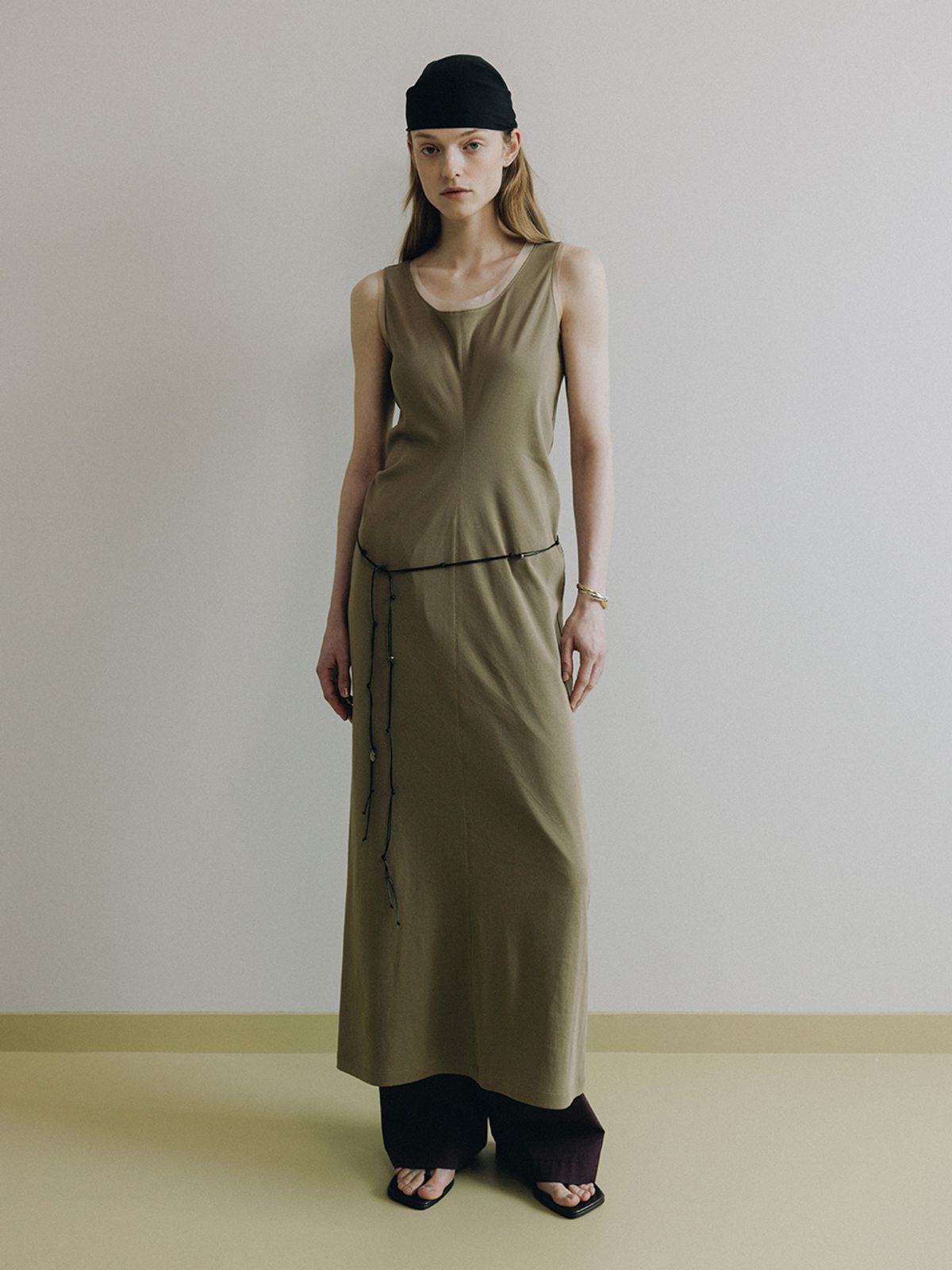 루에브르(LOEUVRE) Draped Sleeveless Maxi Dress SW6MO712-96