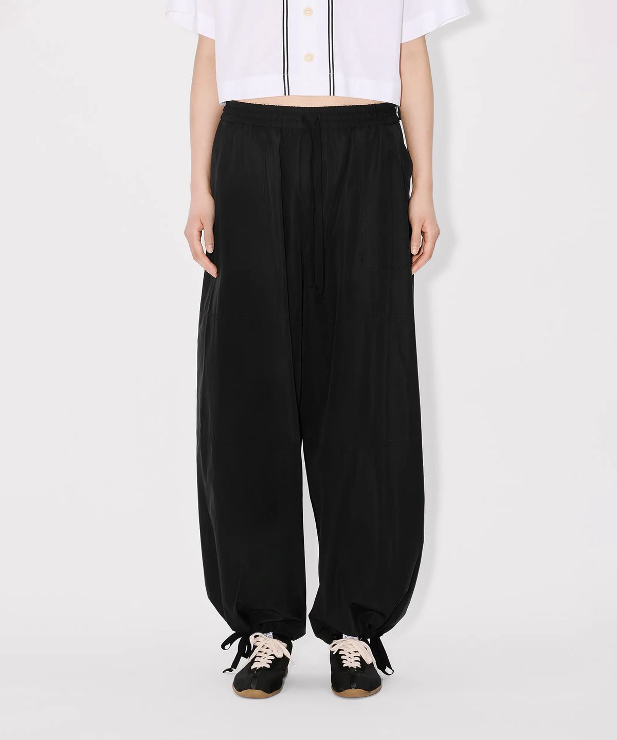 겐조(KENZO) 여성 보케 플라워 2.0 카고 팬츠_K263AWP501BKX