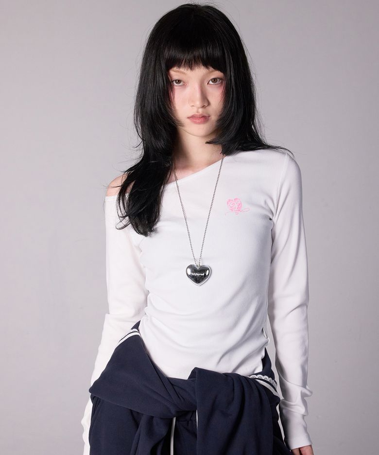 [브랜드위크 20%쿠폰] [유희X릴리바이레드] HEART ONE-SHOULDER LONG SLEEVE_WHITE