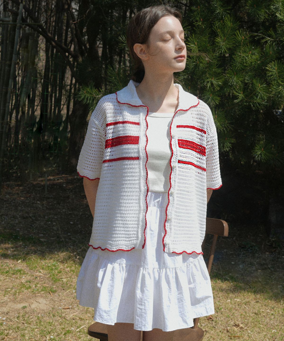 블레티(VLETI) Linen Collar Wave Half Knit Cardigan (red)