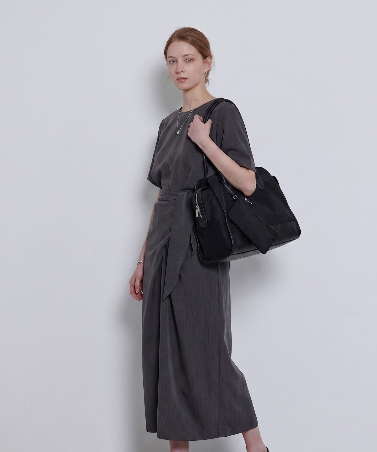 논앤논(NON AND NON) [쿨터치.ver] DRAPE WAIST LONG DRESS_NHON6538 (차콜)