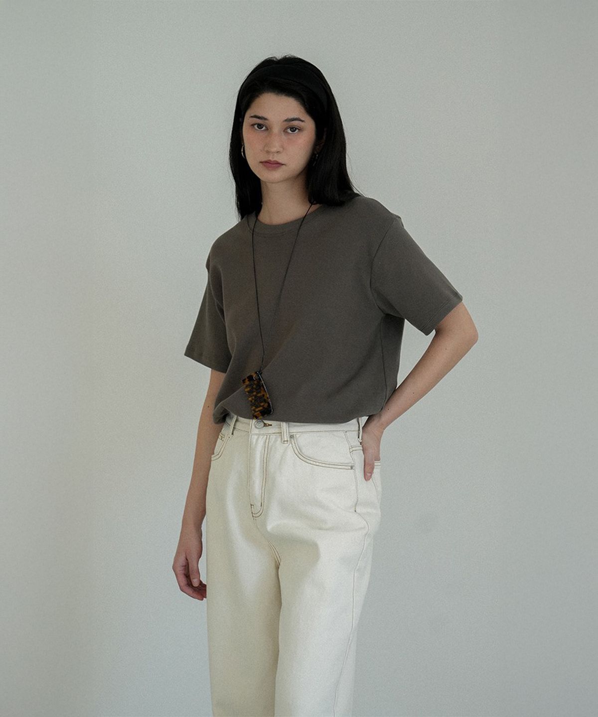 더밀루이(THEMILUI) Roing Fluff T-shirt (Brown)