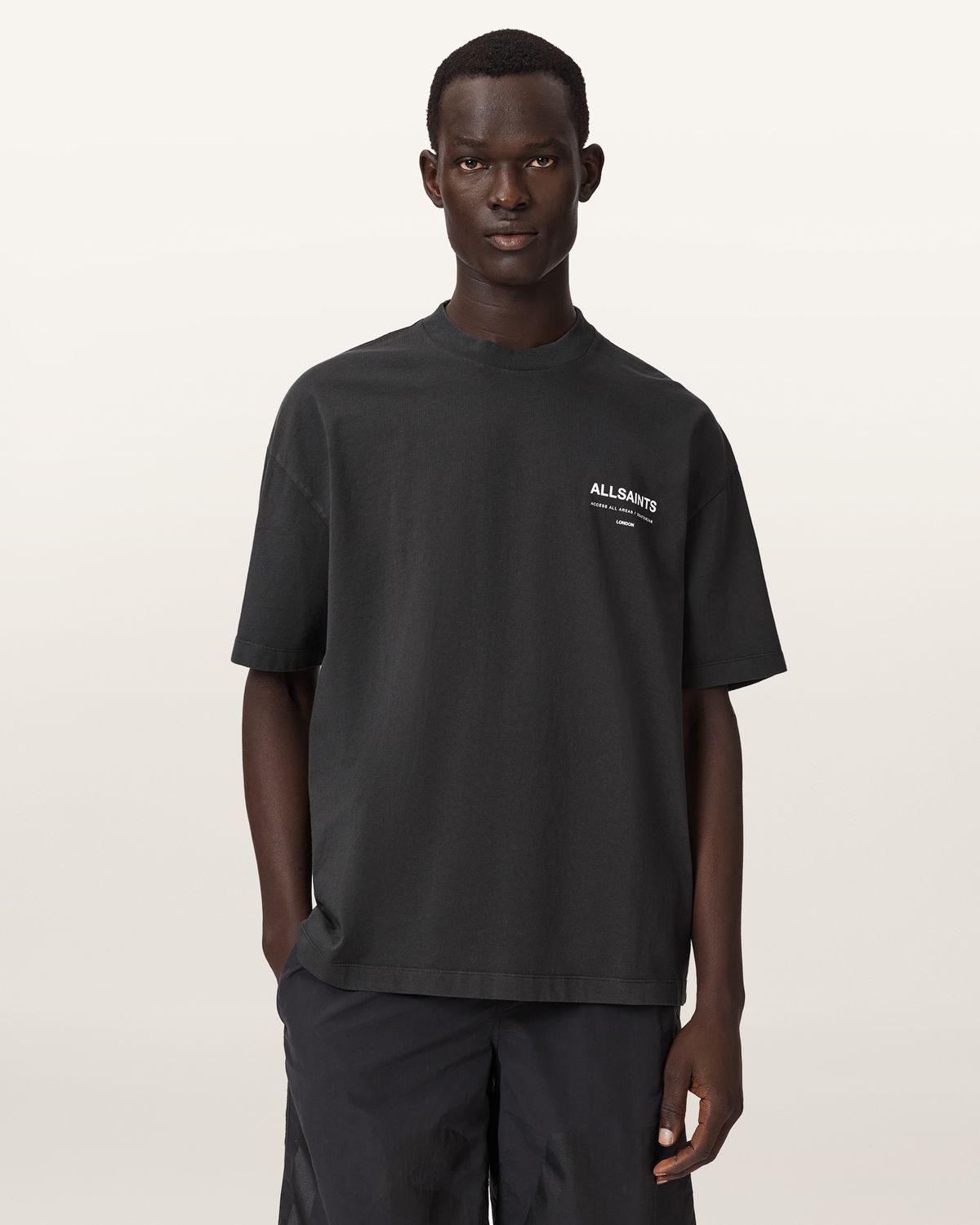 올세인츠(ALLSAINTS) 백스테이지 크루 티셔츠 M033PF-9299