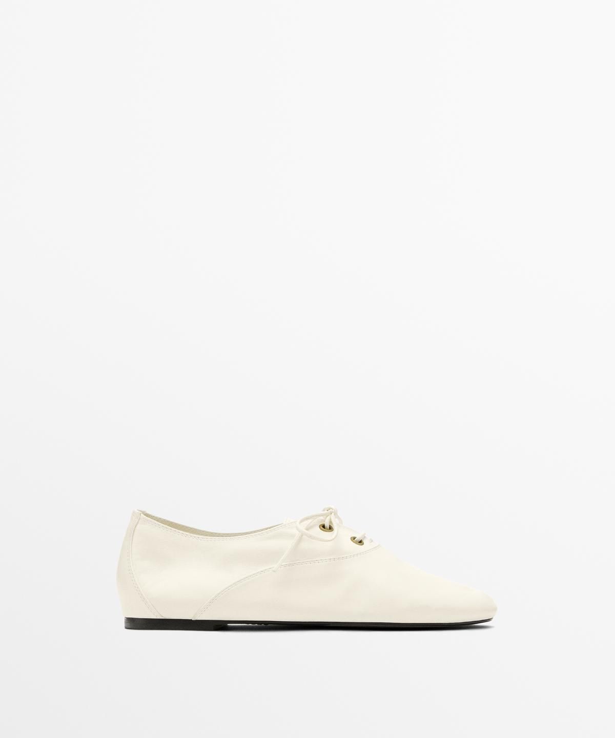 마시모두띠(MASSIMO DUTTI) 소프트 레더 레이스업 슈즈