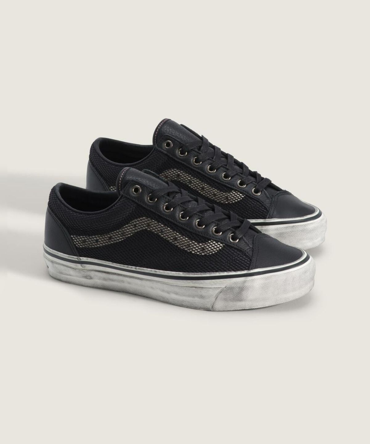 반스(VANS) LX 올드스쿨 36 - 컴뱃 블랙 / VN000D9RBM81