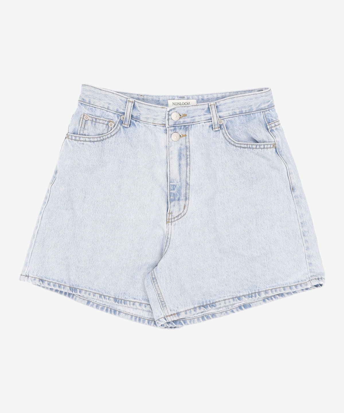 논로컬(NONLOCAL) Button Detail Denim Shorts - Light Blue L