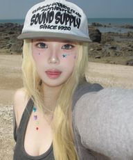 Thumbnail 0