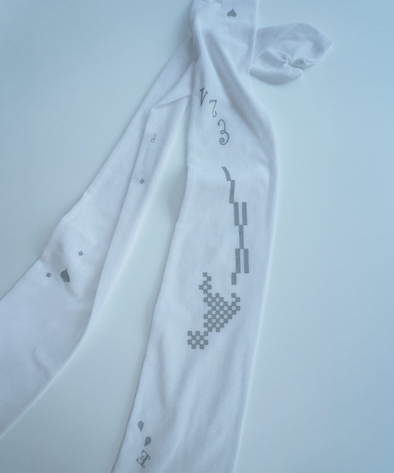 Tabi Ti3e Knee Socks (White)
