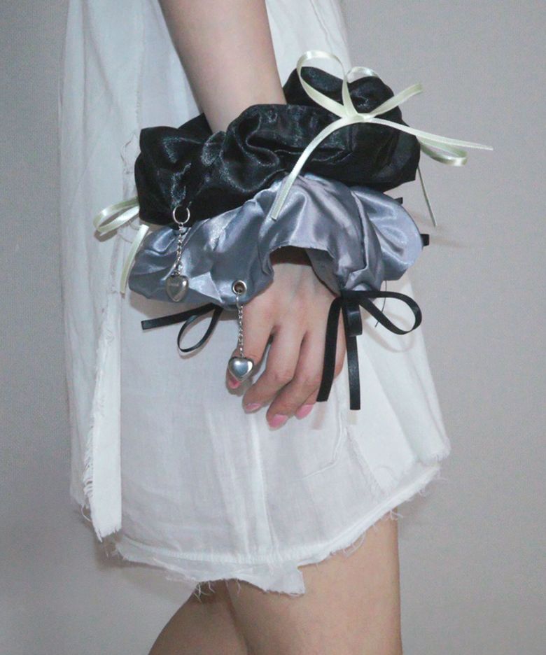 ballerina heart ribbon scrunchie (big size)