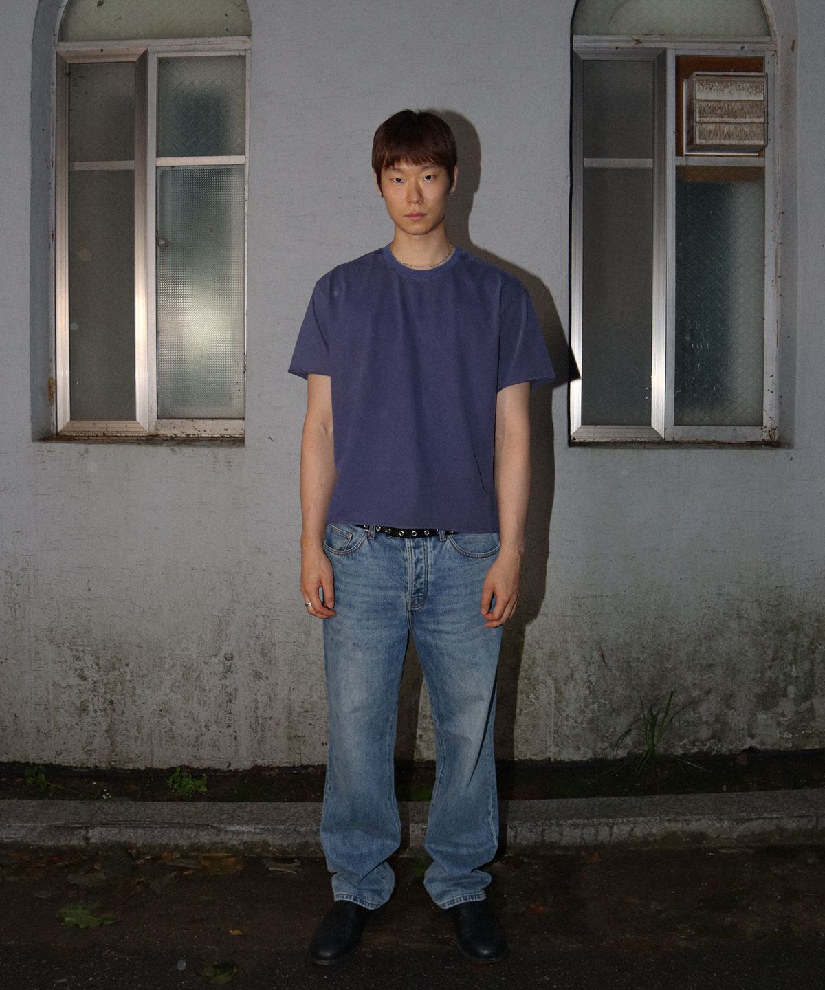 헤레시(HERESSY) 피그먼트 컷오프 반팔티 네이비