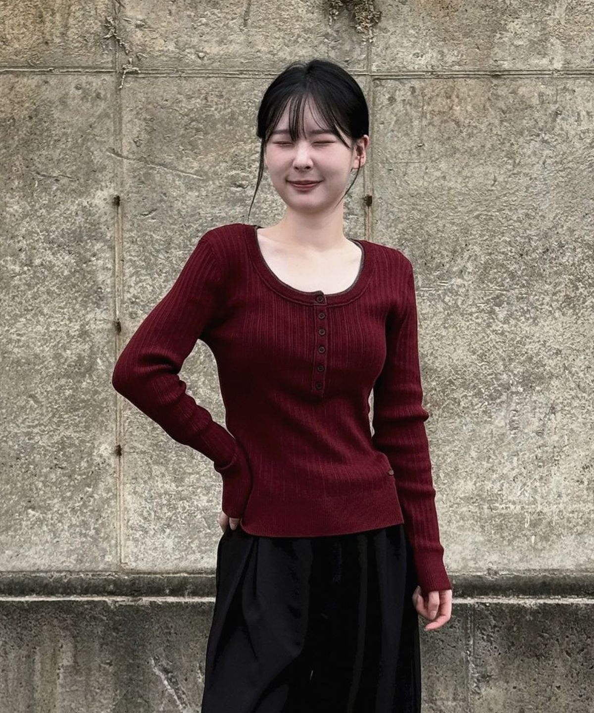 후아유(WHO.A.U) Ribbed Henley neck Pullover / WHKAG4822F