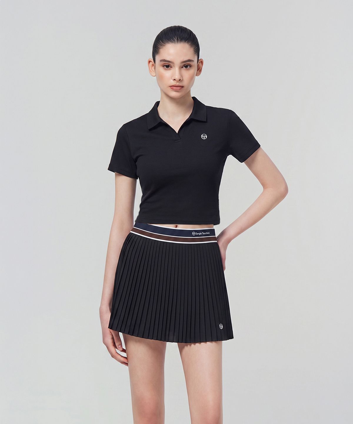 세르지오 타키니(SERGIO TACCHINI) W 크롭 슬림핏 플레잉 폴로 (Black)