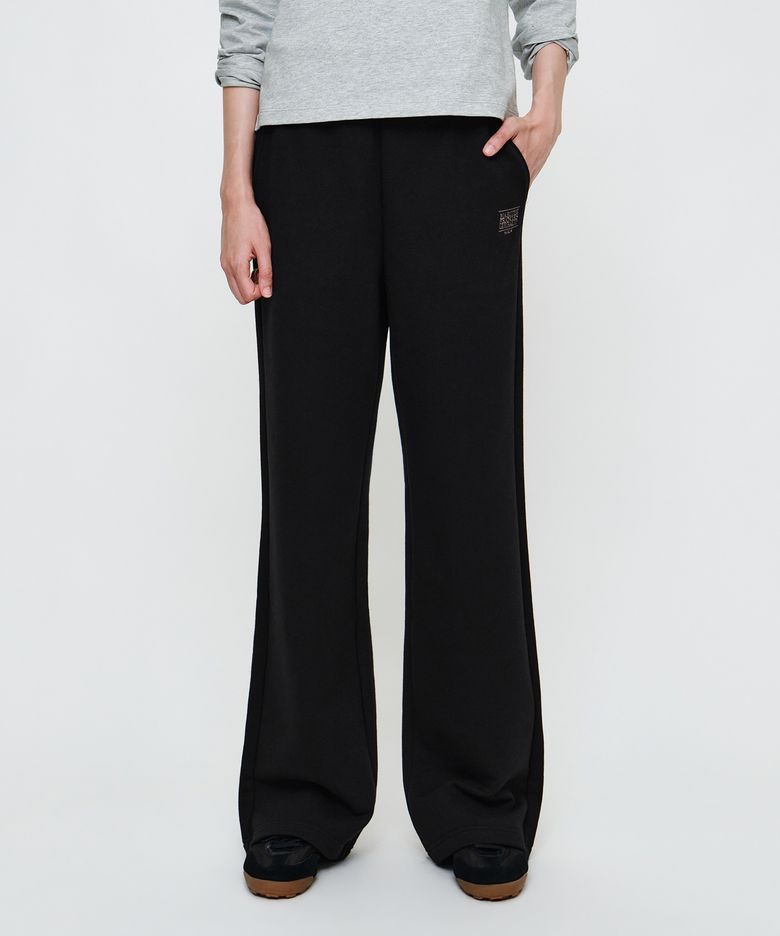 W CLASSIC LOGO SWEAT PANTS black