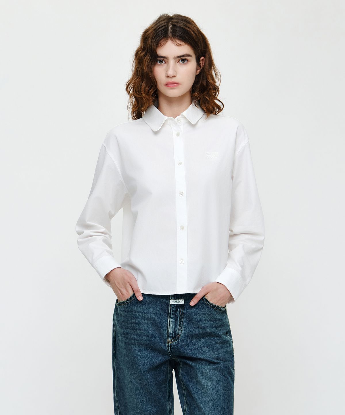 마리떼 프랑소와 저버(MARITHÉ + FRANҪOIS GIRBAUD) W MICRO CLASSIC LOGO COTTON SHIRT ivory