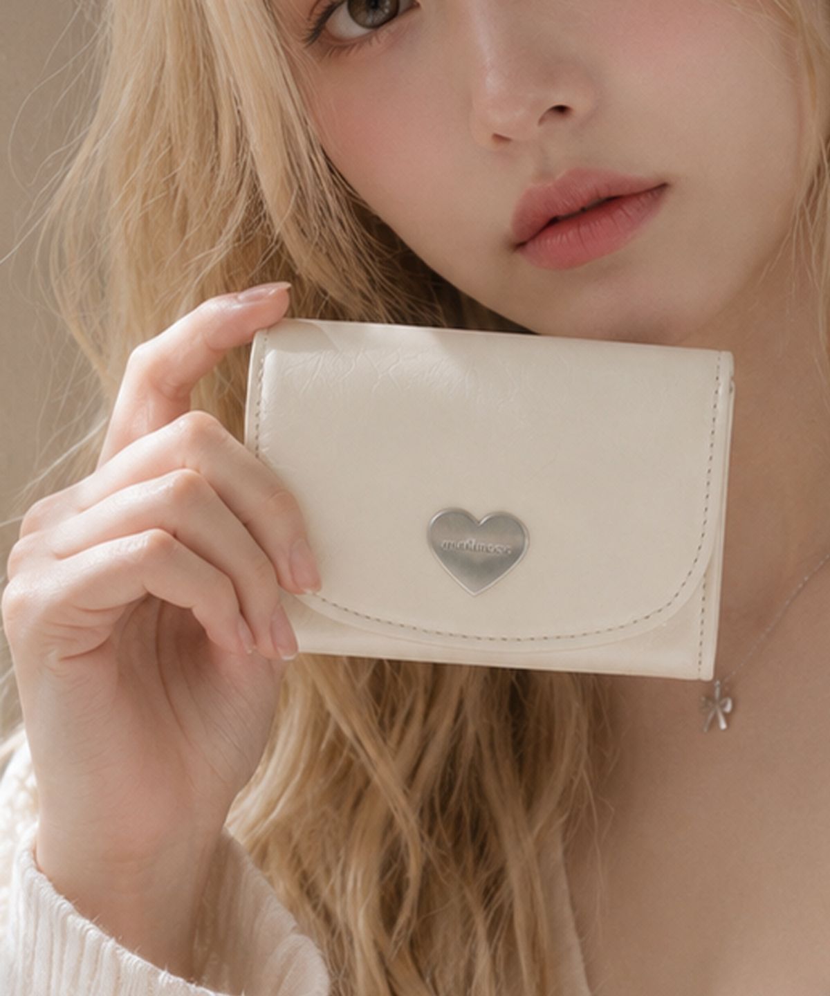마틴콕스(MATINCOX) Heart Fold Wallet - Cream