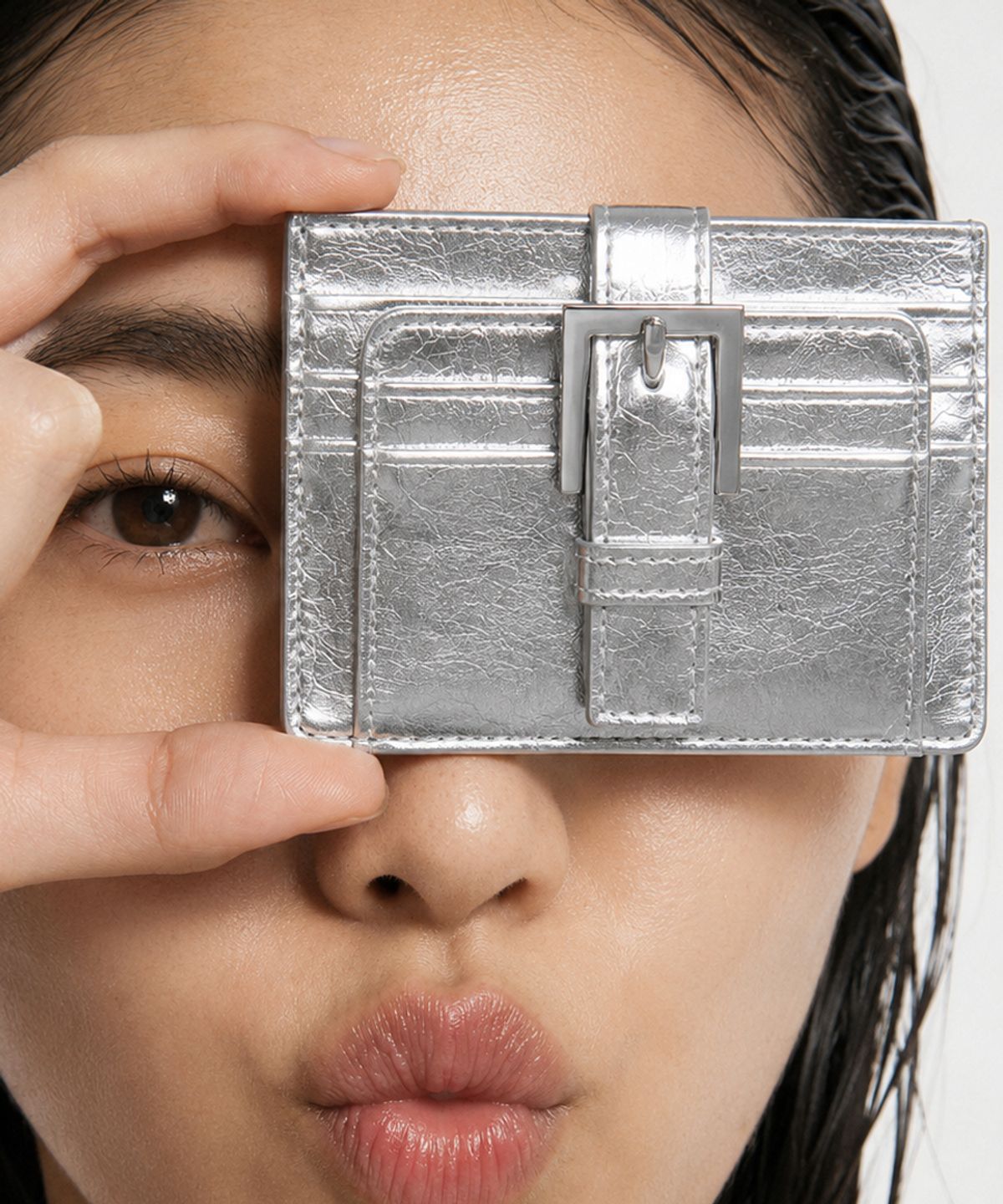 마틴콕스(MATINCOX) Buckle Card Wallet - Silver