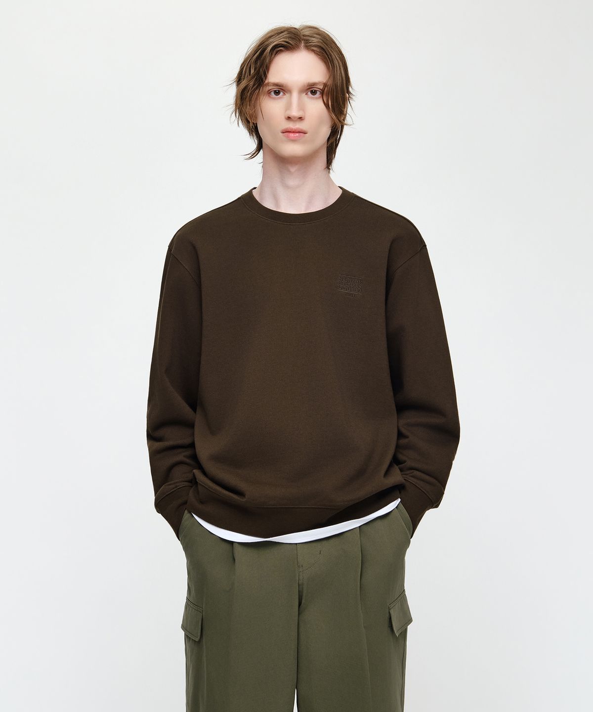 마리떼 프랑소와 저버(MARITHÉ + FRANҪOIS GIRBAUD) SMALL CLASSIC LOGO EMBROIDERY SWEATSHIRT brown